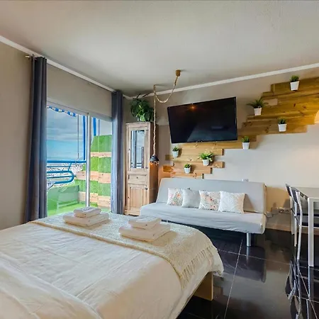 Elegant Beachfront With Balcony & Ocean View In Playa Paraiso 公寓 阿德耶