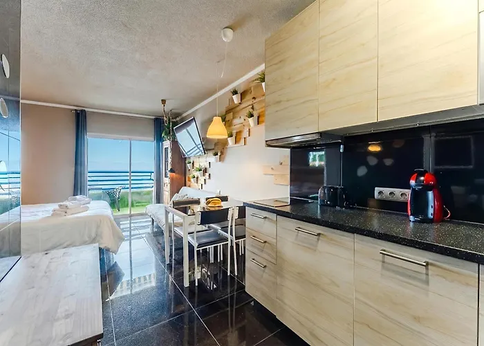 Elegant Beachfront With Balcony&ocean View In Playa Paraíso Costa Adeje (Tenerife)