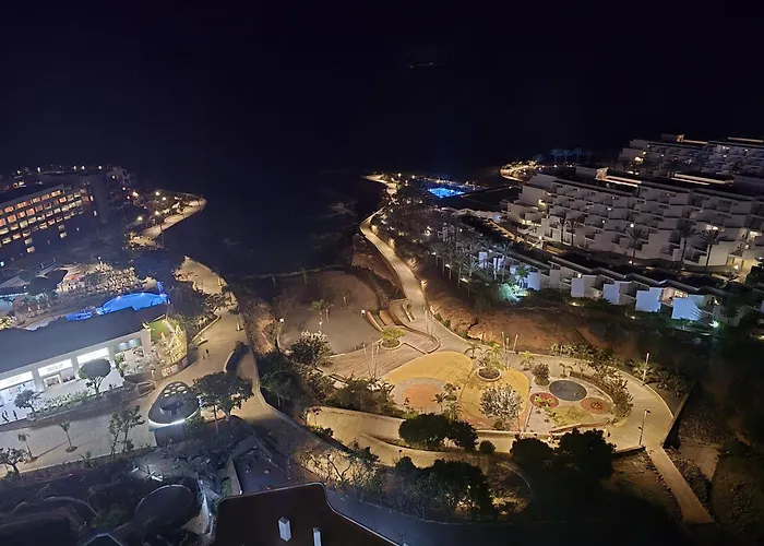 Apartment Elegant Beachfront With Balcony & Ocean View In Playa Paraiso Costa Adeje (Tenerife)